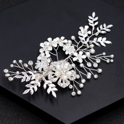 Silver-colored Leaf Alloy Hair Clip