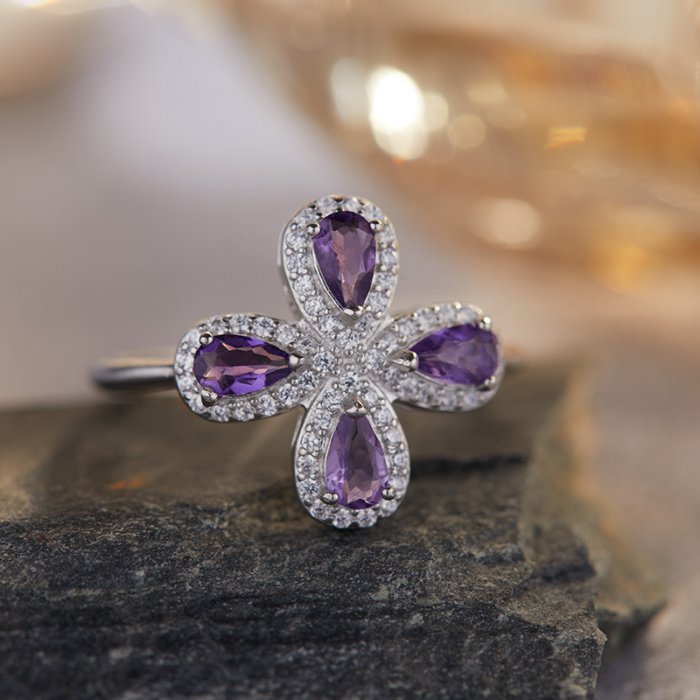 https://www.cosyjewelry.com/sterling-silver-rings-c-8/flowershaped-s925-sterling-silver-ring-set-with-natural-gemstones-p-333.htm